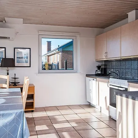 펜션 Comfortable Holiday In B Rkop With Terrace 보르콥